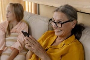 RE.DOCTOR Vitals para Clínicas de Pérdida de Peso 6 Toma el control de tu salud: El auge de la monitorización de constantes vitales mediante smartphones para enfermedades crónicas.